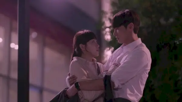 Llámalo amor Episodios 5-6