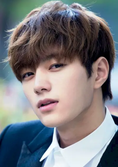 L (Kim Myung Soo)