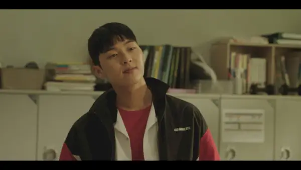 Héros faible classe 1 épisode 1