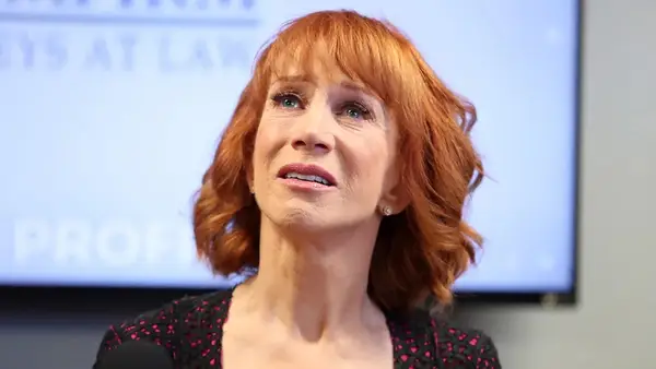 Como Kathy Griffin e John Legend, eles foram exibidos ao difícil presidente Trump (excluindo livros exclusivos)
