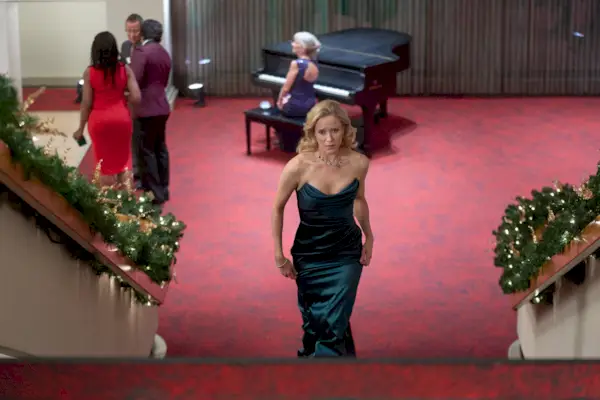 Guardalo in streaming o saltalo: 'A Suite Holiday Romance' su Hallmark Channel, una storia d'amore sull'identità sbagliata ambientata a New York nel periodo natalizio