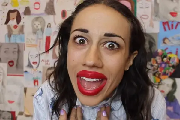 Comedian Colleen Ballinger hat nicht in Blackface gearbeitet, einem erweiterten Viral Shot 2009 Video Shows