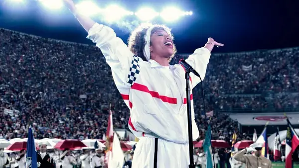 Eu quero dançar com alguém: o filme biográfico de Whitney Houston é bem -sucedido, mas sempre deixa surpreso