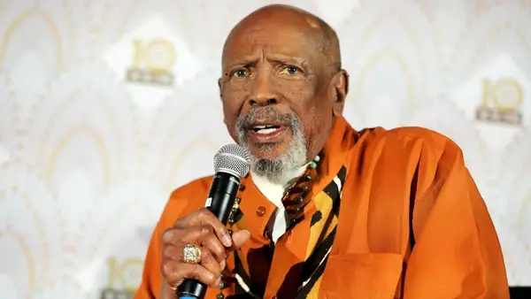 Louis Gossett Jr. starb an chronisch obstruktiven Lungenerkrankungen (COPD)