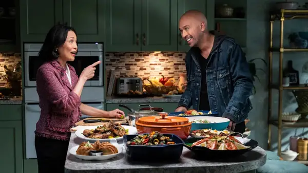 Avaliação da Páscoa da Páscoa: a comédia da família quebrada de Jo Koys é tudo o que está acontecendo