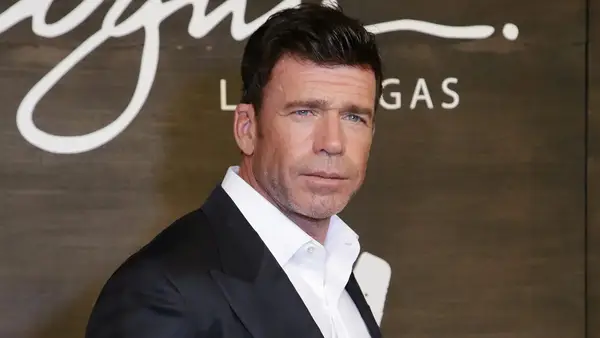 Taylor Sheridan per scrivere e guidare l'impero della luna estiva