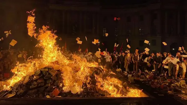 Come puoi vedere l'origine di AV Duvernay: Invia o nei cinema?