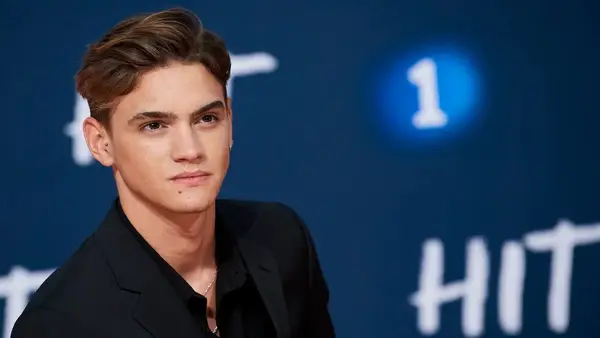 La star dell'adolescente spagnolo Gabriel Guevara è stata arrestata al Festival del cinema di Venezia per aggressione sessuale
