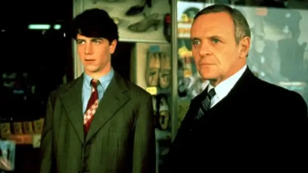 Ben Mendelsohn and Anthony Hopkins in The Efficiency Expert