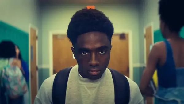 Donald Glover e Caleb McLaughlin Estrella come rapper 21 Savage in un nuovo trailer di biografo