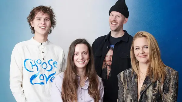 Meu antigo relatório de bunda: Aubrey Plaza desfruta de uma comédia reflexiva que deve ser mais não convencional