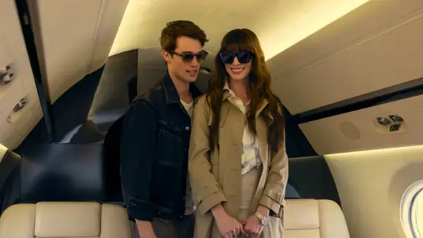 La idea de ti finalizó: cómo y por qué difiere del libro