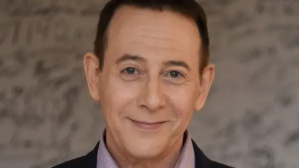 Paul Reubens è morto per insufficienza respiratoria dopo che il cancro si è esteso ai suoi polmoni
