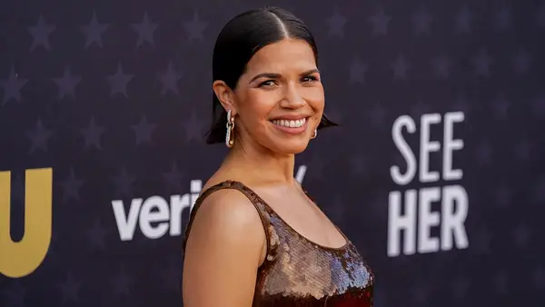 America Ferrera dice che non era davvero perfetto per il discorso di Barbie sulla parola: ho notato le idee