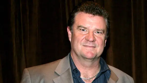 Peter Hardy, estrela de filhas McLood, morreu aos 66 anos de idade