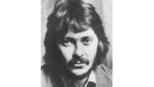 Bob Neuwirth, cantor e compositor, que influenciou Bob Dylan e Janis Joplin, morreu aos 82 anos de idade