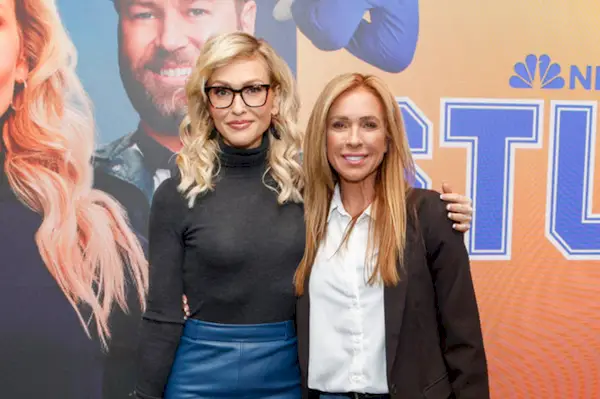 Jenn Lyon e Monica Aldama de Stumble