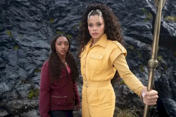 Walker Scobell à propos du camée surprise dans l'épisode 5 de la saison 2 de « Percy Jackson » et son propre canon personnel sur la vision de la sirène d'Annabeth : j'adore cette scène