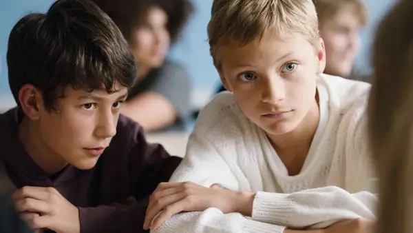 Abschlussbericht: Das sanfte Drama des Zeitalters der Mehrheit hat einen emotionalen Schlag