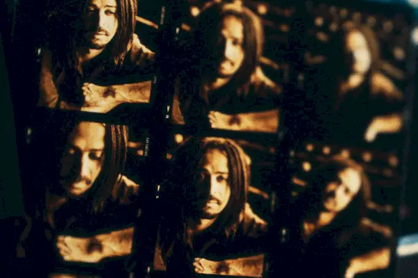 CONTANDO CUERVOS ME HAS VISTO ÚLTIMAMENTE DOCUMENTAL