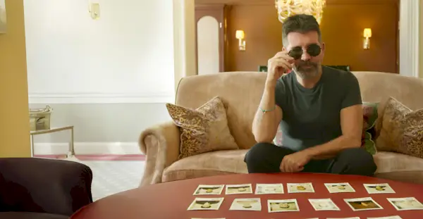 Transmítalo u omítalo: 'Simon Cowell: The Next Act' en Netflix, una serie documental donde el presentador y ejecutivo musical de toda la vida intenta hacer que la magia de la boy band vuelva a suceder