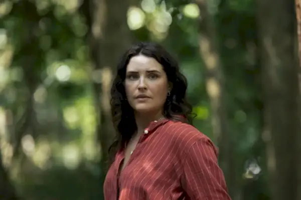 Streamen Sie es oder überspringen Sie es: „Playing Gracie Darling“ auf Netflix, ein Thriller über das Verschwinden eines Teenagers und seine Ähnlichkeit mit einem Fall aus dem Jahr 1997