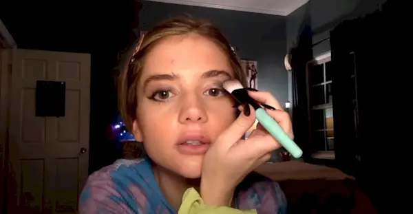 Guardalo in streaming o saltalo: 'Strange Harvest' su Hulu, un ingannevole mockumentary horror che imita il vero cibo del serial killer del crimine