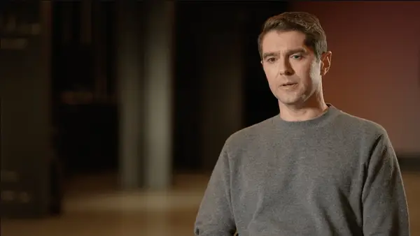 Il corrispondente di Fox News, Benjamin Hall, condivide un video di attacco e recupero dell'Ucraina nel nuovo DOC (video esclusivo)