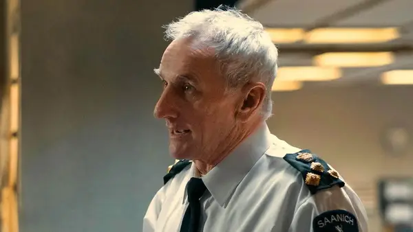 Matt Craven as Roy on 