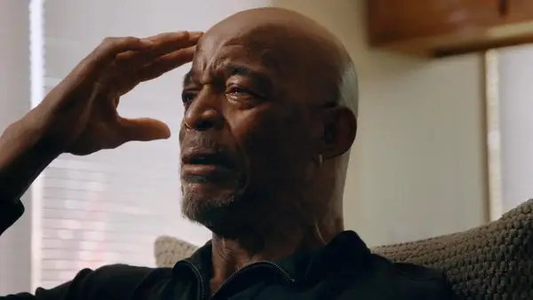 A estrela dos gladiadores americanos Michael Horton nas vítimas dos gêmeos: eles perdem tempo com a família (vídeo exclusivo)