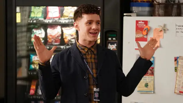 La star della scuola elementare Abbott, Lisa Ann Walter, afferma che il quinto Brunson sperava di non voler che lei trasformasse Melissa in una zappa