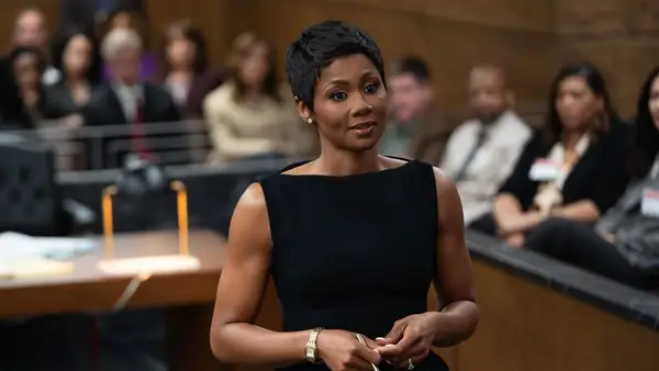 Emayatzy Corinealdi as Jax Stewart in 