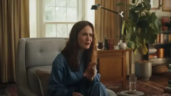 Sarah Paulson guest stars in Amazon