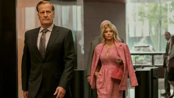 Revue d'un homme en entier: Jeff Daniels interprète un magnat de l'immobilier dans la série Dispersée Netflix