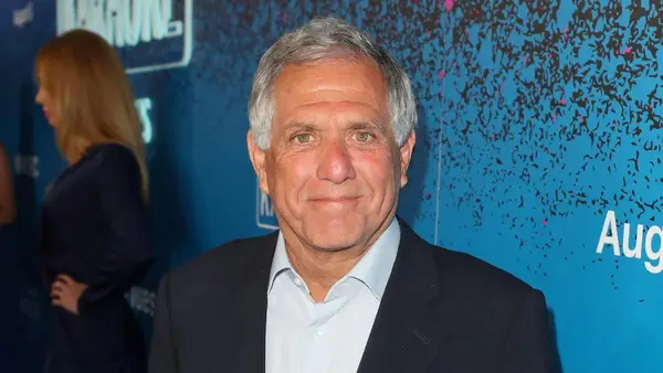 Moonves condena uma multa de US $ 11.000 americanos para influenciar o oficial da polícia de Los Angeles a silenciar as acusações de agressão sexual