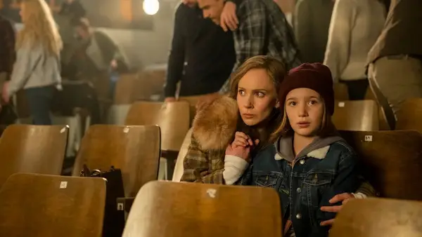 fargo-juno-temple-sienna-king-fx