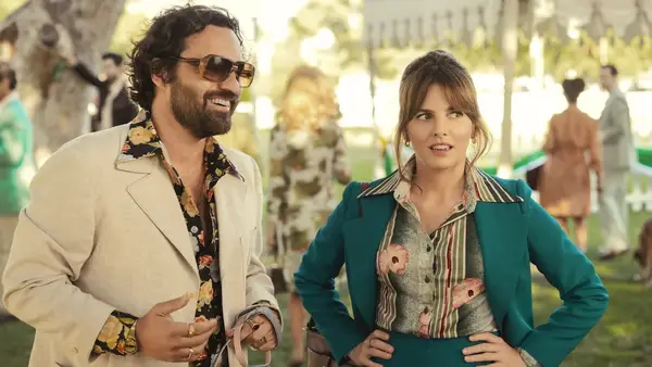 minx-jake-johnson-ophelia-lovibond-starz