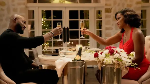 Adrian Holmes as Philip Banks and Cassandra Freeman as Vivian Banks in Season 3 of 