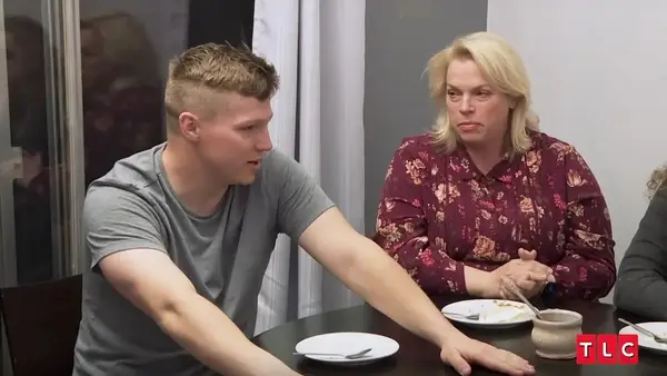 A causa da morte da estrela das mulheres da irmã revelou a causa da morte de Garrison Brown