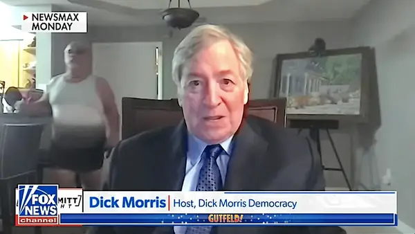 Der Gutfeld -Gang -Aulullan zu Mystery Unterwäsche im Newsmax -Segment: einfach spazieren und niemand reagiert!