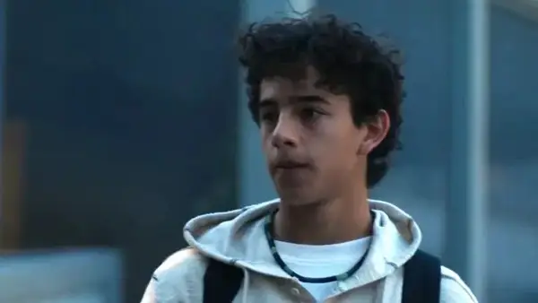 Kingston Rumi Southwick as Kyle Sabich in 