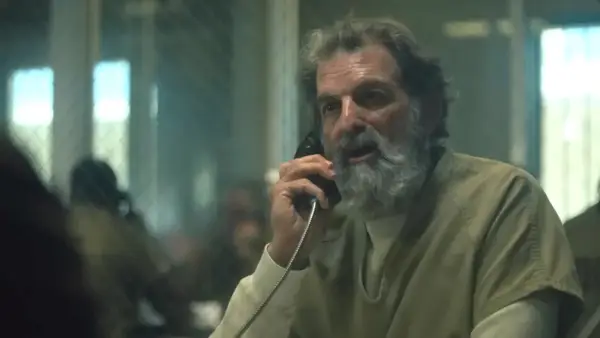 Mark Harelik as Liam Reynolds in 