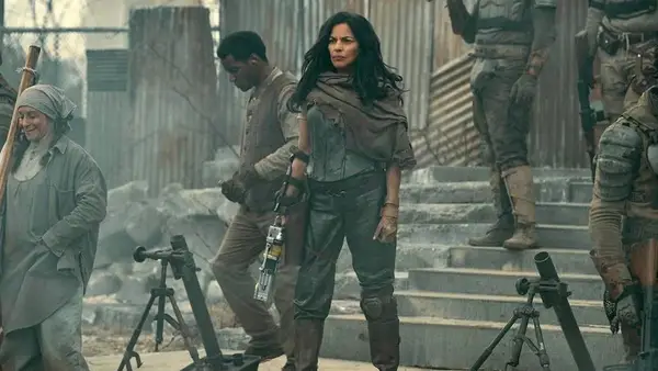 A estrela de Fallout, Sarita Choudhury, sabe o suficiente sobre como os murmúrios sobreviveram às bombas