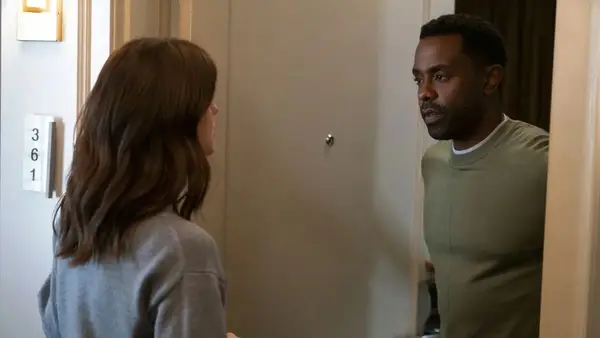 girls-on-the-bus-brandon-scott