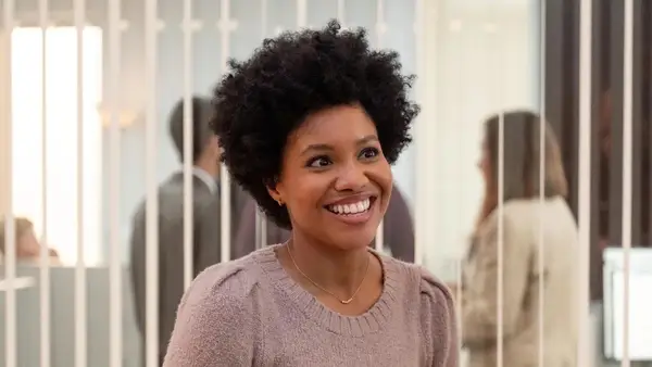 L'occupation de l'occupation et du caractère de la fille noire par OT OT OHH: qui joue dans le drame Hulu (photos)