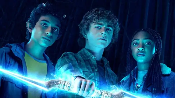 Percy Jackson et l'Olympien: Disney propose des miracles mythiques, les films surmontent