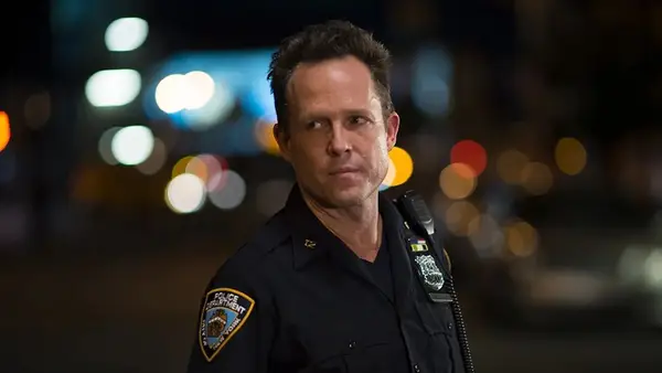 Dean Winters as Brian Cassidy on 