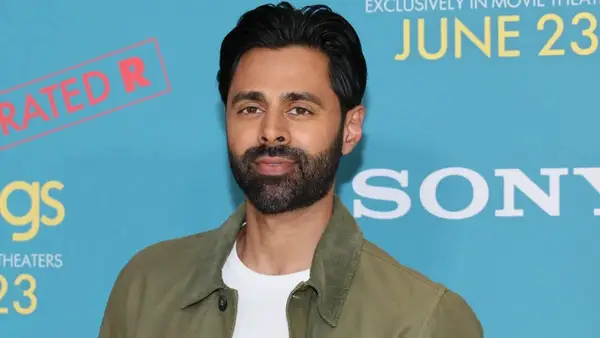 Hasan Minhaj gibt zu, dass er in seiner Handlung Rassendiskriminierungsgeschichten verschönert hat: Emotionale Wahrheit ist die erste