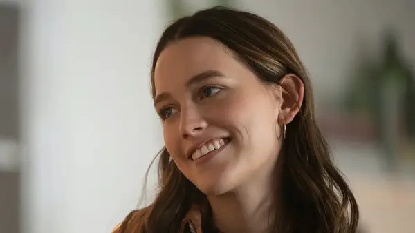 Estrela da terceira temporada de você nesta reunião da família Surprehish