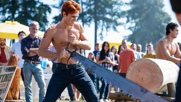 Riverdale Showrunner não pretende se encontrar na 6ª temporada: estamos investidos em Jughead e Tabitha